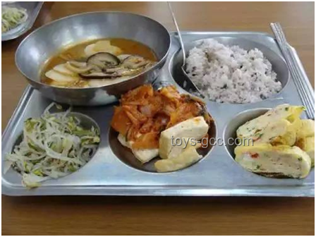探索全球味蕾之旅：世界各国主食大揭秘🍲